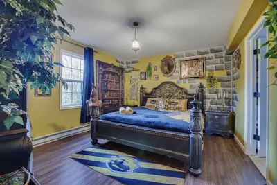 Image de Family Retreat House avec sauna à Poconos à 3 km du Kalahari à 16 km de Camelback