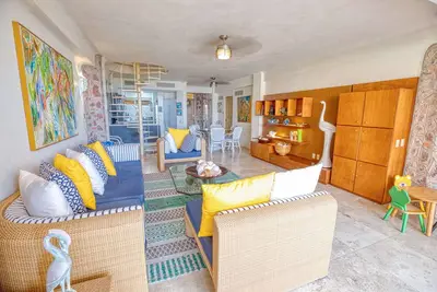 Image de Magnifique condo avec une vue spectaculaire sur l'océan