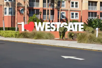 Image de Condo De Luxe De 2 Chambres Pres De Disney