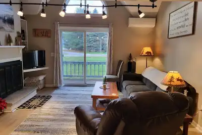 Image de Escapade en famille dans la belle ville d'Ellicottville!