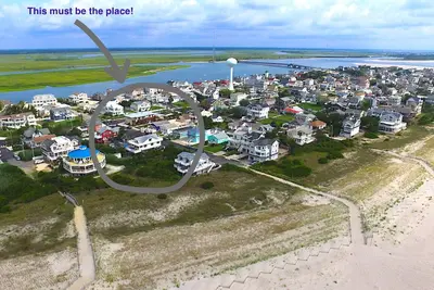 Image de Donnez-moi le silence d'entendre les vagues se briser et les mouettes rire toute la journée
