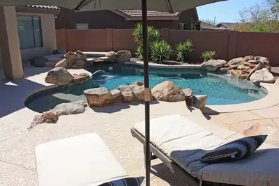 Image de Cozy Private Country Club Oasis avec piscine!