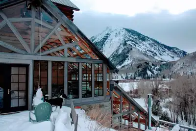 Image de Marble Lodge sur le campus de Beaver Lake