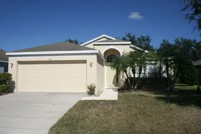 Image de Belle maison de vacances 'Dolphin Wave'-piscine privée et grand patio