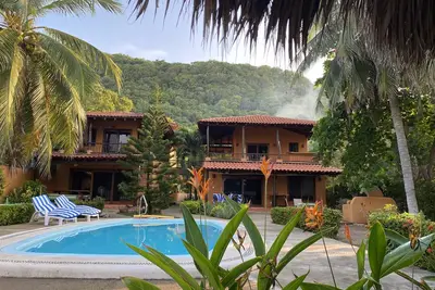 Image de Casa Tranquila - Villa de 2 étages sur Playa Troncones, Mexique