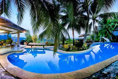 Image de A Tranquil Tropical Retreat, Private with Personal Staff