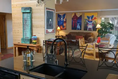 Image de Sandia Heights Getaway_VIEWS, Upscale, 3br