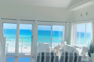 Image de Magnifique vue panoramique sur le golfe en bord de mer!