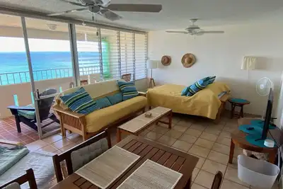 Image de Pristine Beachfront Studio à Playa Azul I