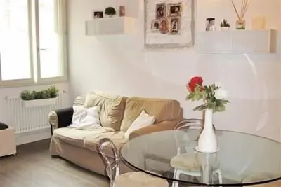 Image de Entre Ponte Vecchio et Piazza della Signoria, Bel appartement historique, 2br, 2ba