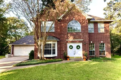 Image de Maison familiale confortable à quelques minutes de A & M!