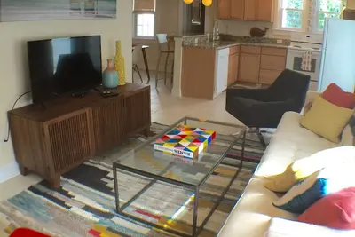 Image de moderne appartement 1 chambre Mid siècle