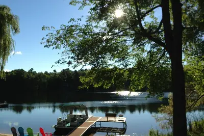 Image de 100 pieds de sable et front de mer Gratuits-deux kayaks et pédalo peuvent être utilisés gratuitement!