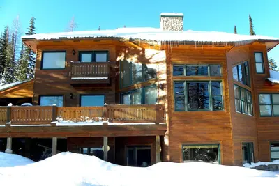The Lodge at Schweitzer Mountain Resort. Vues incroyables.