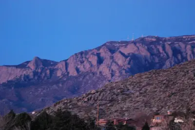 Image de Nord-Est Foothills, 4 chambres, Vues Sunset