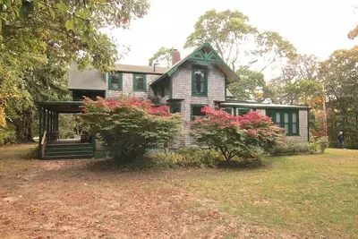 Image de Nonquitt Cottage: Plages, Golf, Tennis, 5 Br