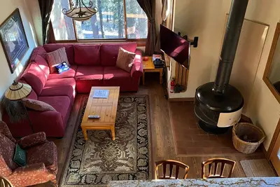 Image de Nouvellement rénové avec un thème rustique Northstar Ski Trails Condo * Ski in / Ski Out *