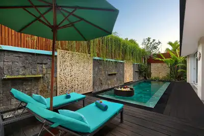 Image de Villa Familiale Privée avec Piscine et 2 Chambres