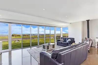 Image de 38 Océane - vues à 180 degrés surplombant l'océan Austral