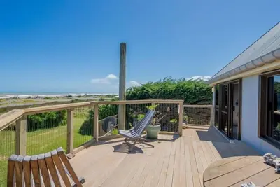 Image de Maison front de mer élégante avec une vue imprenable