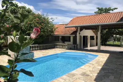 Image de Bord De L'Eau, Climatisation, Wi-Fi, Piscine, Barbecue, 18 Personnes, 7 Ban