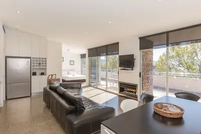 Image de Edge 7/16 Clyde Street