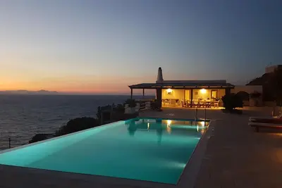 Image de Maison avec vue sur la mer Egée