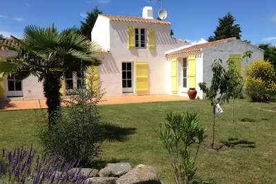 Image de Maison familiale avec jardin, Ile d'Yeu, 3 chambres tout confort.