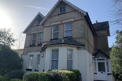 Image de Une villa victorienne modernisée en bord de mer, pour 28 personnes dans 9 chambres