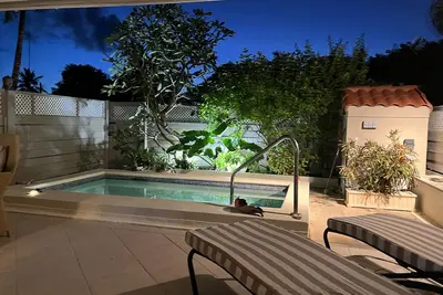 Image de Luxury 2 Bedroom airconditioned Townhouse Portersgate St James Barbad