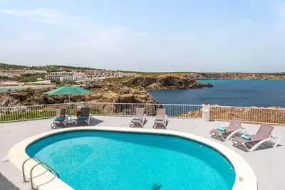Image de Villa Margarita-frontline avec vue sur la mer, piscine privée
