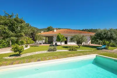 Image de Superbe villa de 3 chambres et 2 salles de bain sur le fleuve Douro / ville de Porto - Wifi-sleep 6-10