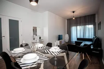 Image de ★ Nouvelle inscription 10 ‰ Off ★ Centre-ville de luxe ★ Free St Park ★ Balcon