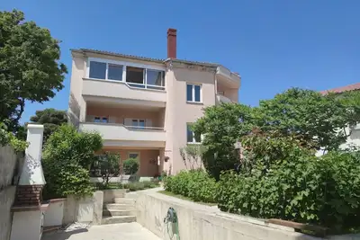 Image de Hébergement pour 4-5 personnes avec air conditionné, Tv satellite et internet