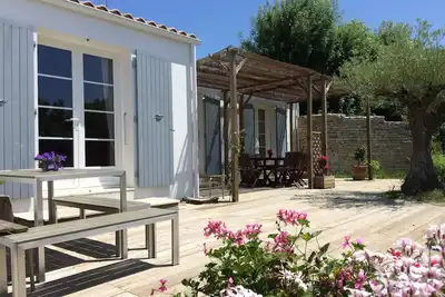 Image de Belle villa avec piscine et parc arboré