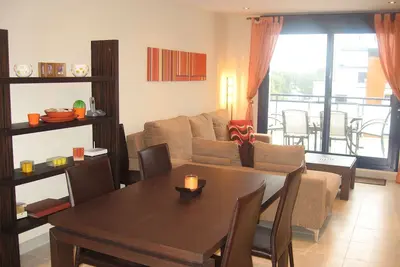 Image de Luxury 3 bedroom penthouse apartment very near beach