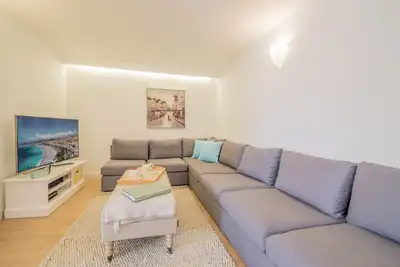 Image de Neptune: Superbe appartement de vacances avec vue sur la ville