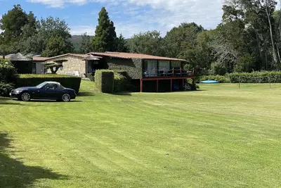 Image de Maison à 5 minutes de la plage, piscine chauffée et 2 Jacuzi