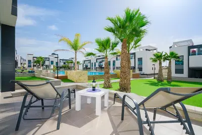 Image de Superbe appartement de standing proche de la mer