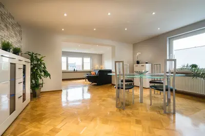 Image de Maison non-fumeur dans un endroit central au sud de Kassel