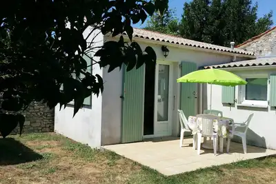 Image de Studio avec jardin au calme au pied de l'île d'Oléron