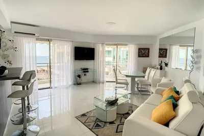 Image de Magnifique 3 pièces avec jolie vue mer