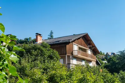Image de Location Appartement Embrun Serre Poncon 6-8 personnes dans villa indépendante