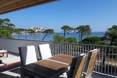 Image de Appartement haut de gamme, 50 m de la plage, vue exceptionnelle, grande terrasse