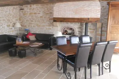 Image de Gîte 5/7 personnes entre Nièvre et Cher (à mi chemin entre Nevers et Bourges)