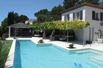 Grande Villa calme aux portes d'Aix en Provence