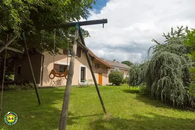 Image de Gîte 25 m2 en duplex, en rez de jardin, dans un bâtiment autonome.
