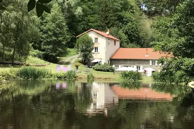 Image de Ancien moulin, étang privé, piscine chauffée