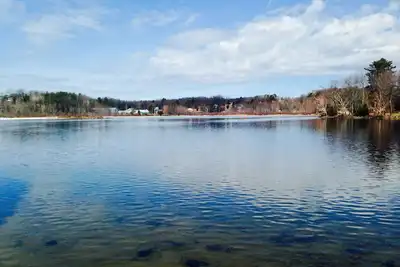 Image de Très bien situé et amusant pour tout le monde! Inaffecté par les inondations de 2019.