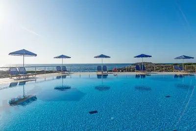 Villa Junior avec magnifique coucher de soleil et vue sur la mer